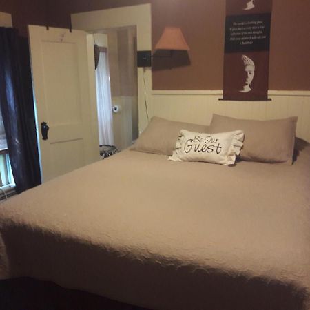 Calais Crossing River House Bed And Breakfast ภายนอก รูปภาพ