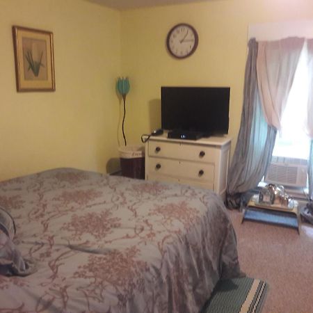 Calais Crossing River House Bed And Breakfast ภายนอก รูปภาพ